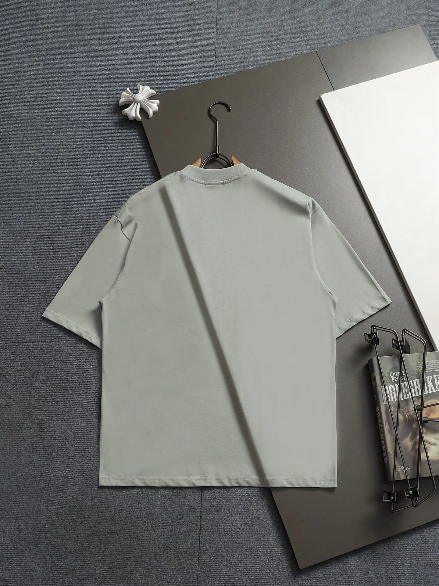 BALENCIAGA 2026BB Logo ， Retro Same Style T 320 Versatile : Gray Size：XS S M L
